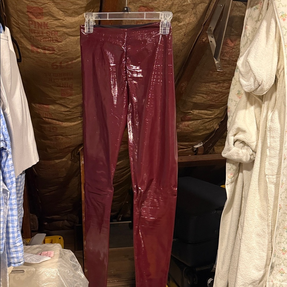 Commando Glossy Burgundy Leggings